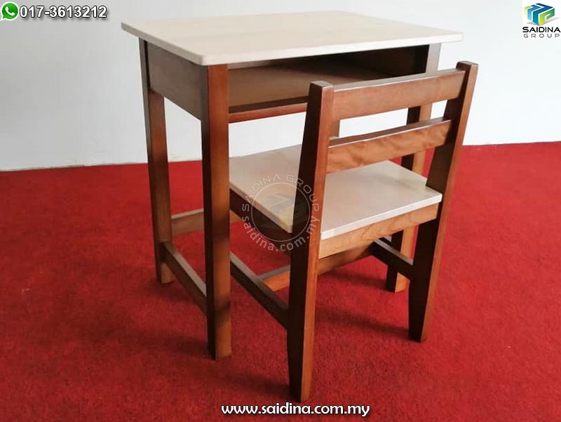 Meja Sekolah Kayu